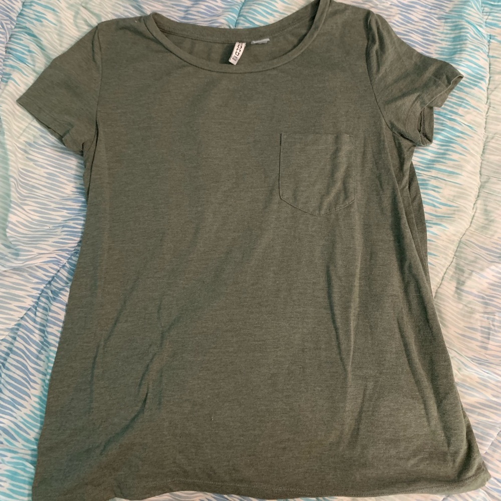 Green tshirt. From H&M.